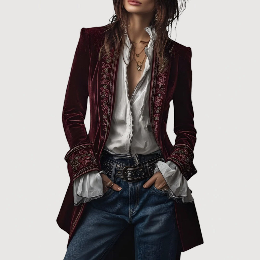 LYDIA – CHIC VELVET JACKET