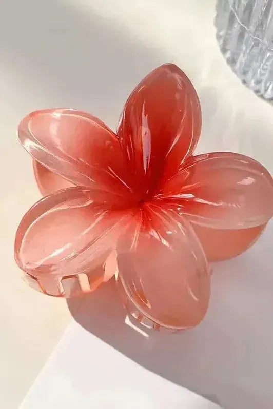 Maevyn - Glossy Flower Hairclip